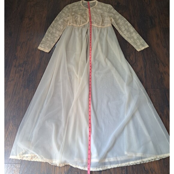 Vintage Vanity Fair Sz 32 Long Double Chiffon Robe & Sheer Lace  Romantic Flowy - Picture 10 of 16